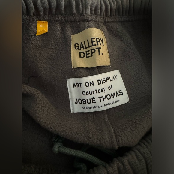 gallery dept tracks sweats - Picture 3 of 3